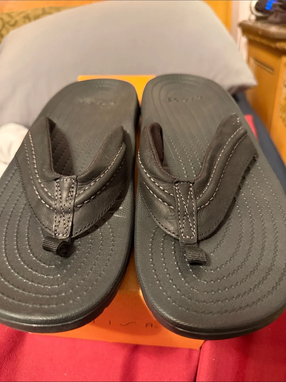 CROCS Men's Black Thong Sandals with Padded Straps